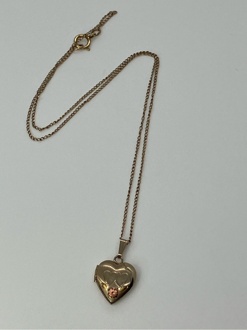 Vtg 14K Gold Filled Two Tone Rose Gold Heart Locket Necklace